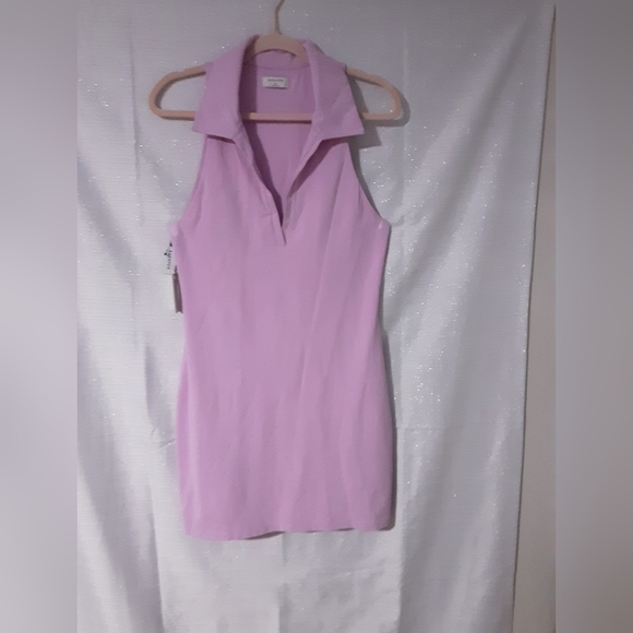 Babaton Dresses & Skirts - BABATON WOMEN'S SIZE XL Sleeveless Pink Drees.